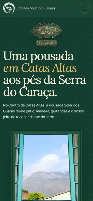Solar dos Guarás mobile page, with text and photography in a single column.